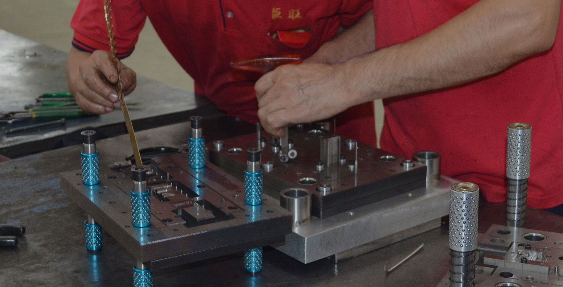 22年专业专注五金加工